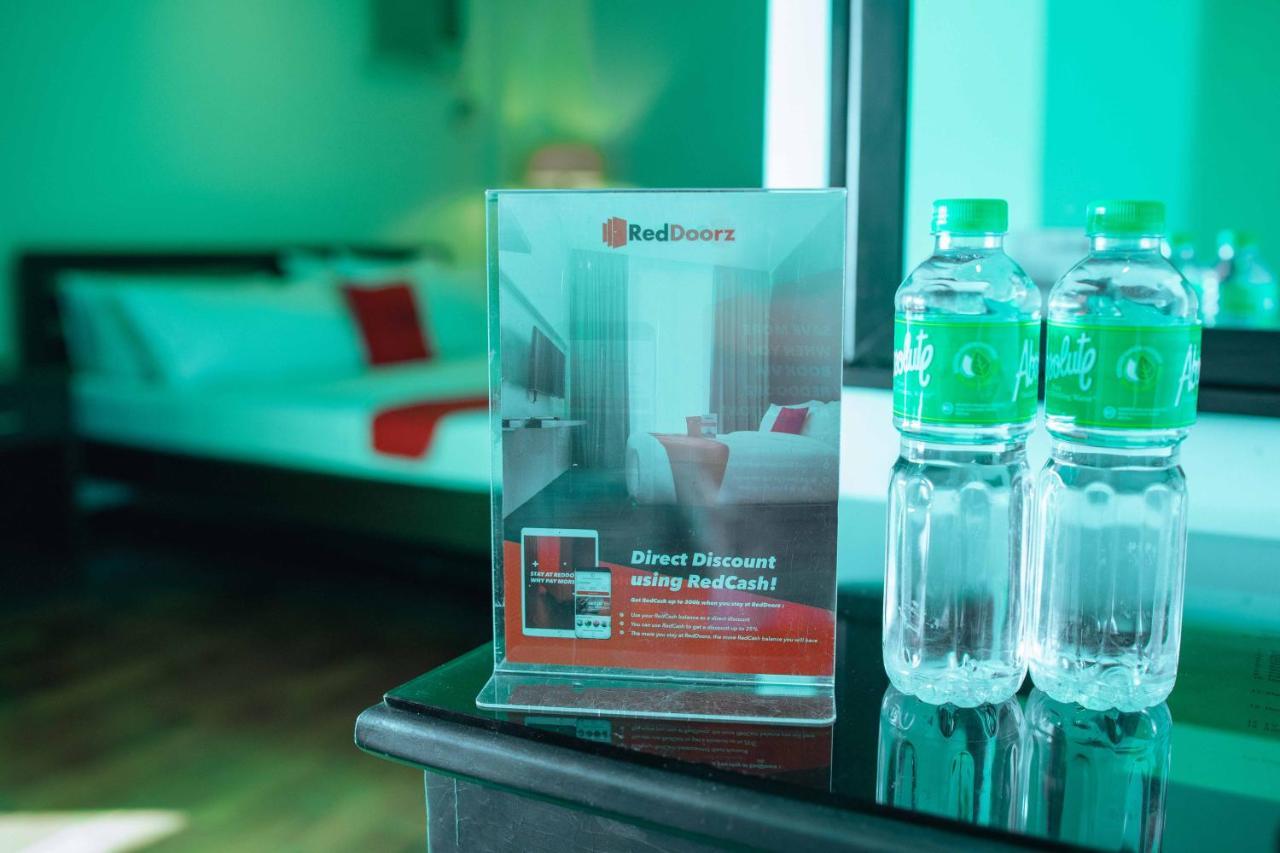 Reddoorz Plus Near Naia Expressway パサイ エクステリア 写真
